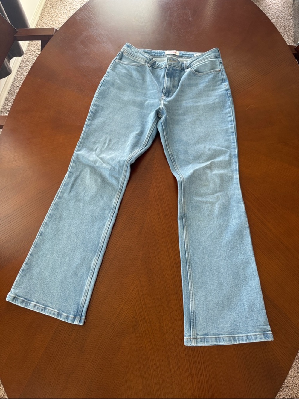 Classic Light Wash 30x30 High-Waist Bootcut Wrangler Jeans - Light Blue